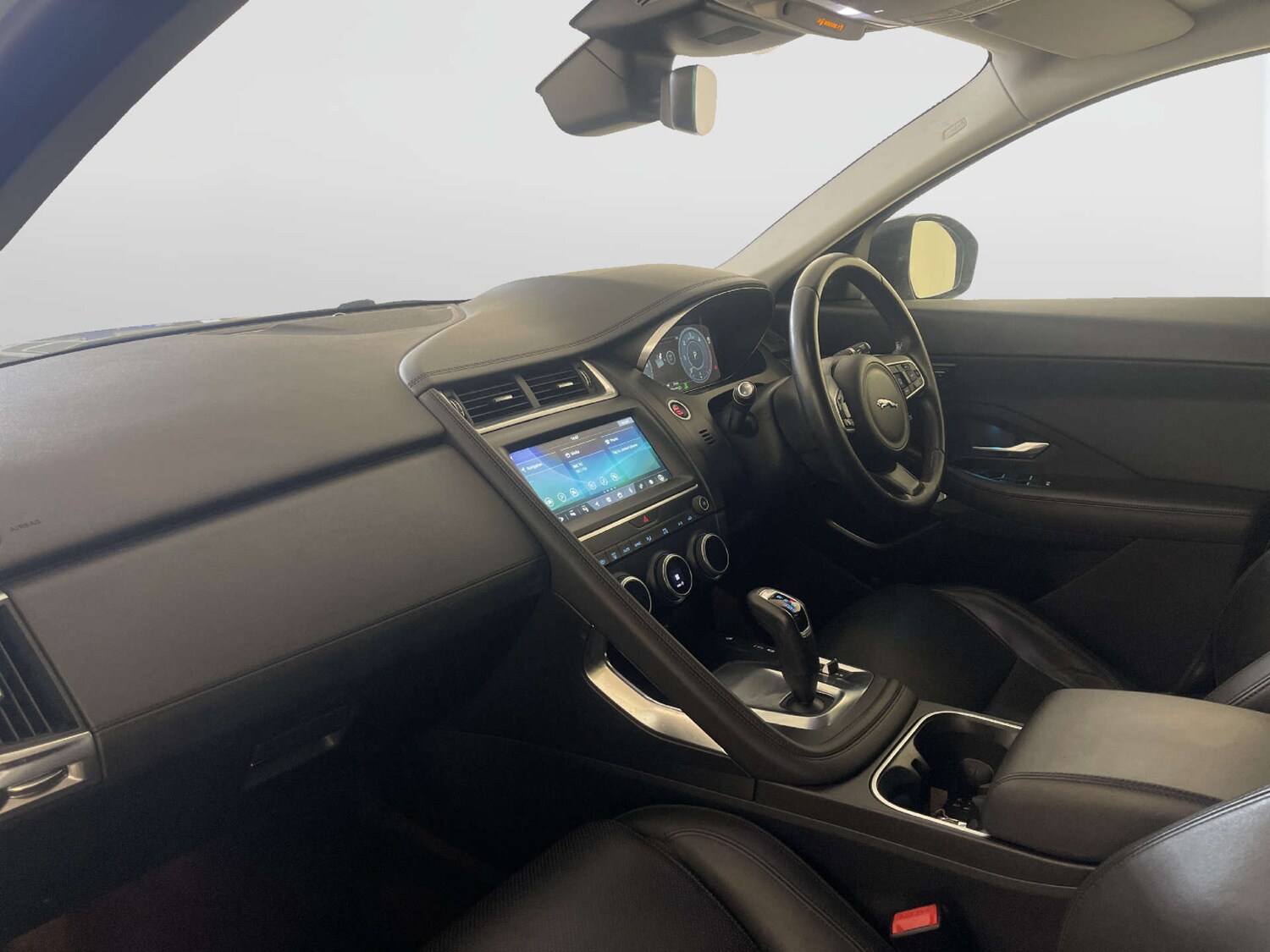 Used Jaguar E-Pace 2019 for sale - 77937220: Photo 12