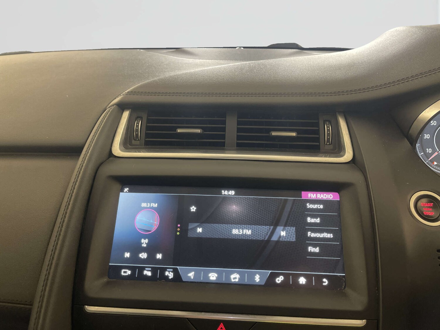 Used Jaguar E-Pace 2019 for sale - 77937220: Photo 22