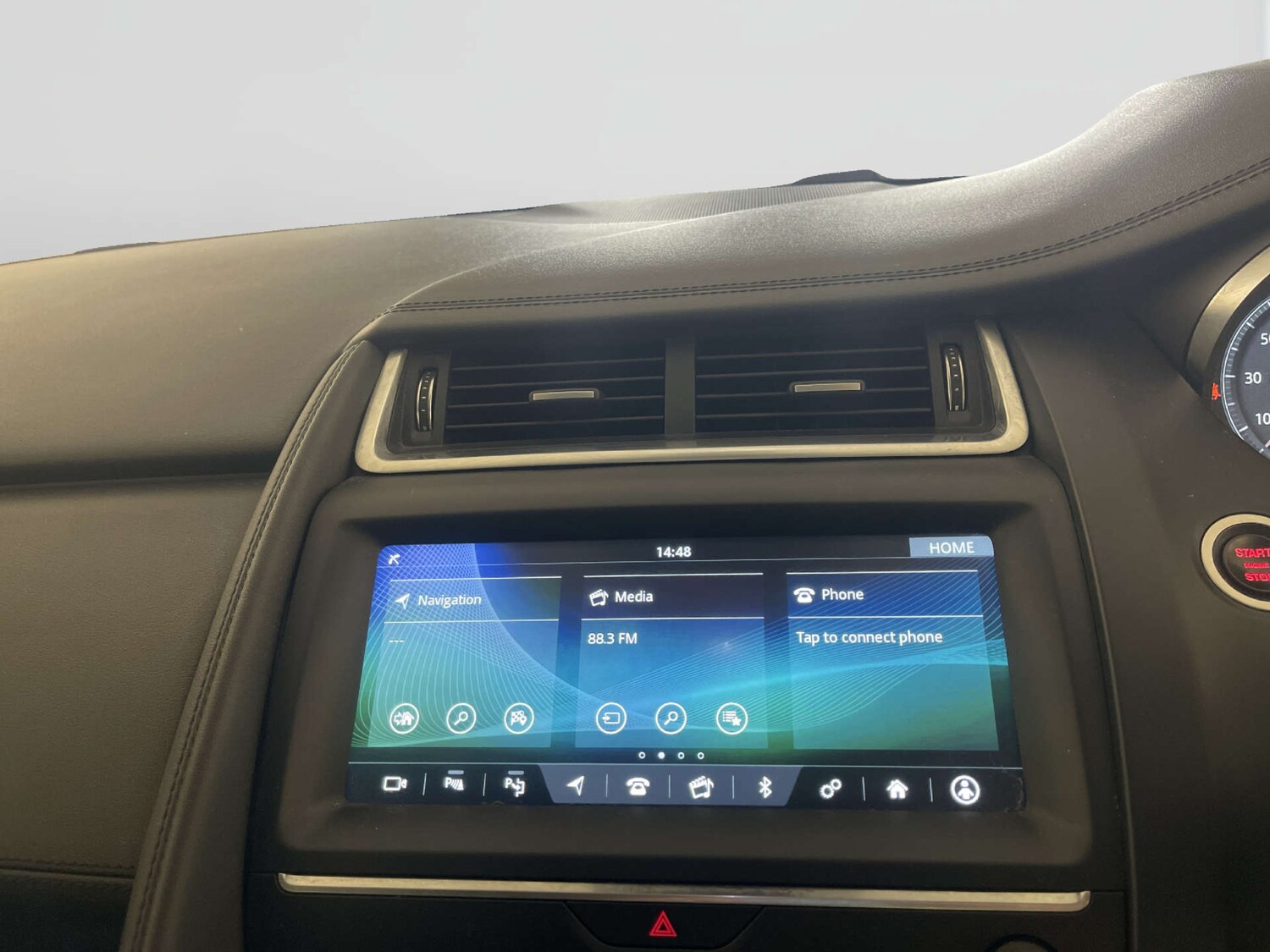 Used Jaguar E-Pace 2019 for sale - 77937220: Photo 23