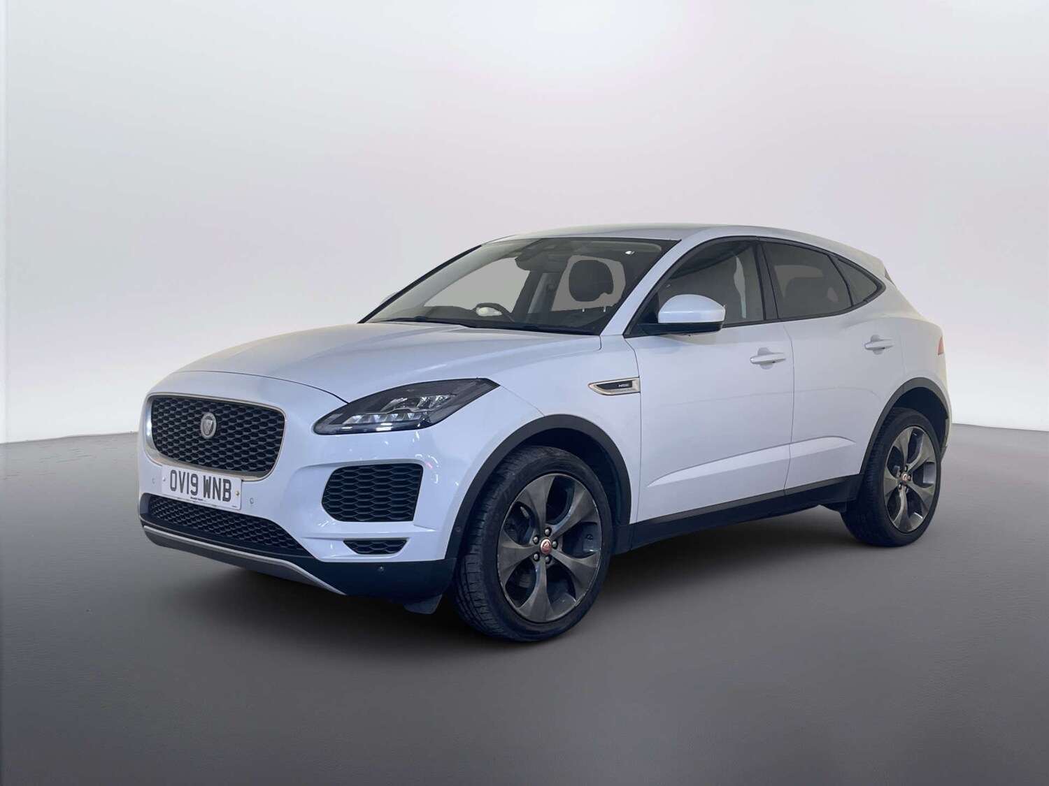 Used Jaguar E-Pace 2019 for sale - 77937220: Photo 6