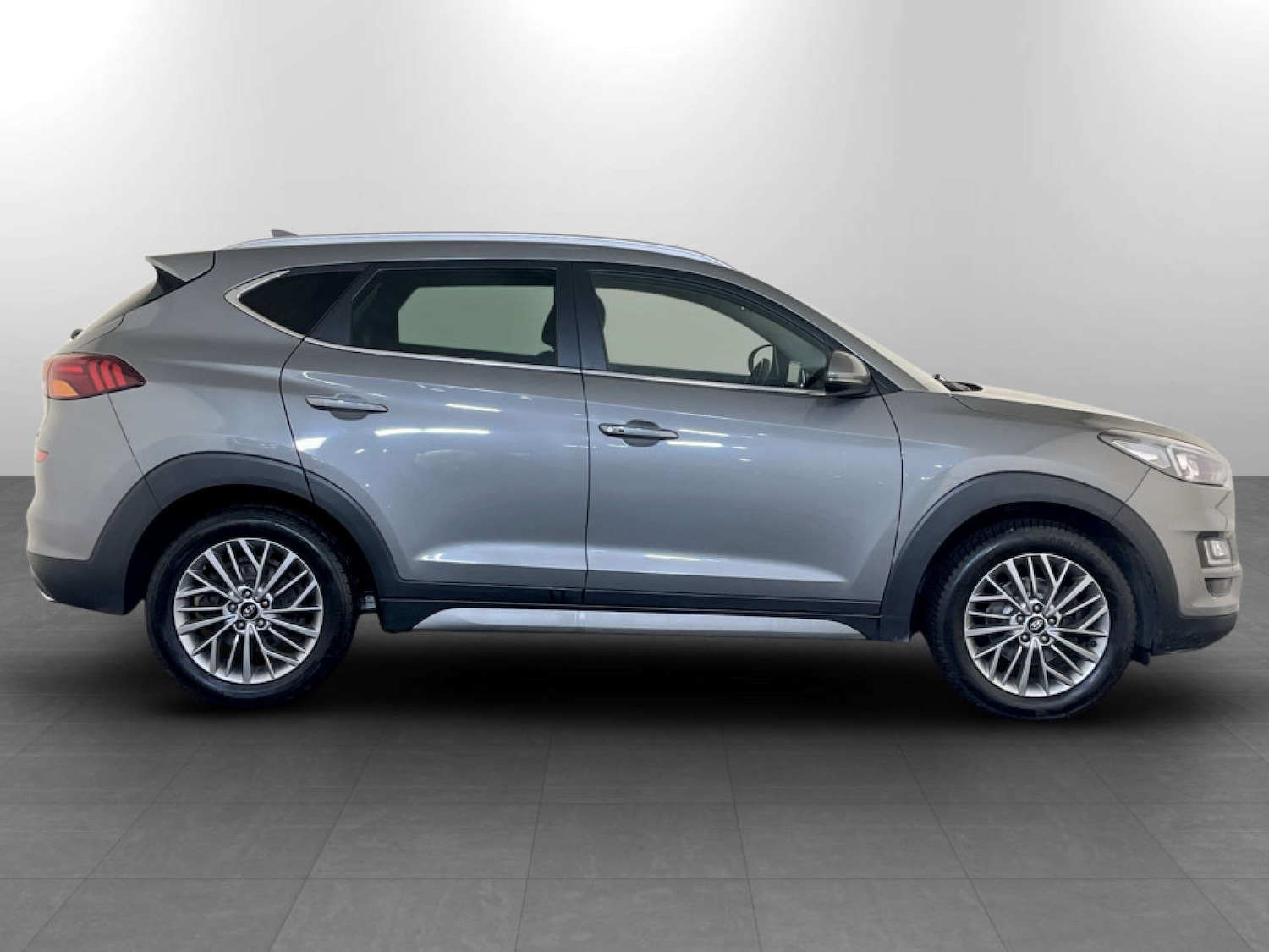 Used Hyundai TUCSON 2018 for sale - 77469933: Photo 11