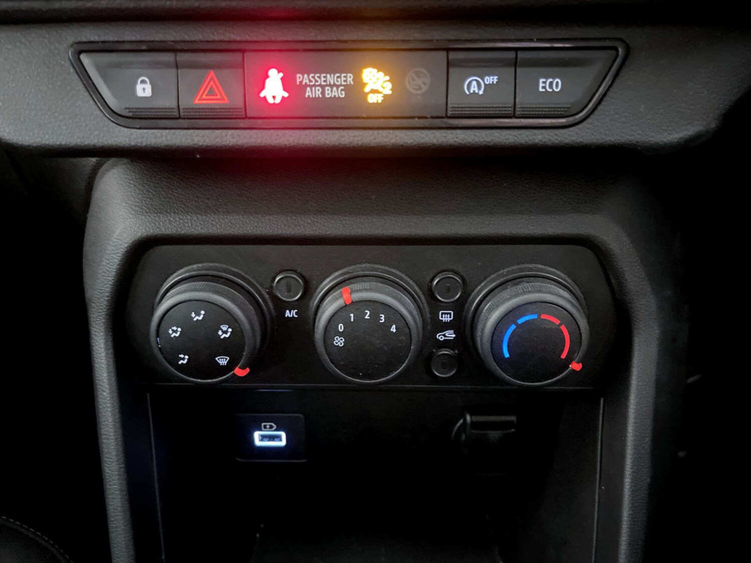 Used Dacia Sandero Stepway 2021 for sale - 77469919: Photo 24