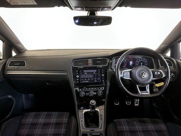 Used Volkswagen Golf 2018 for sale - 75982618: Photo 13