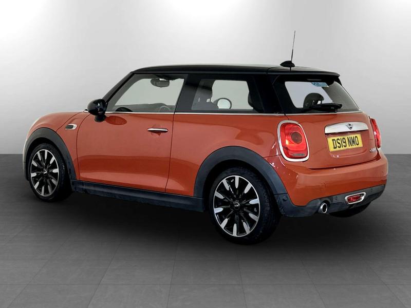 Used MINI Hatch 2019 for sale - 77100689: Photo 8
