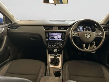 Used Skoda Octavia 2020 for sale - 78358888: Photo