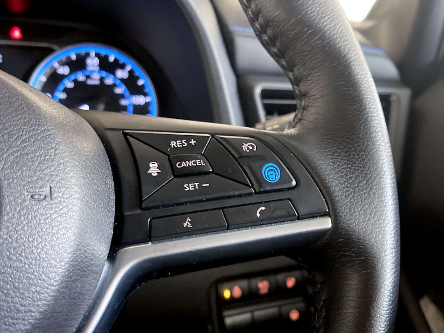 Used Nissan Leaf 2022 for sale - 77542677: Photo 18