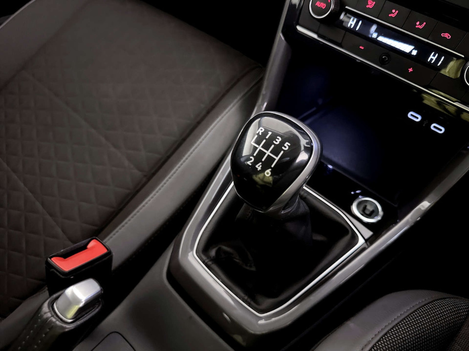 Used Volkswagen T-Cross 2021 for sale - 77185227: Photo 26