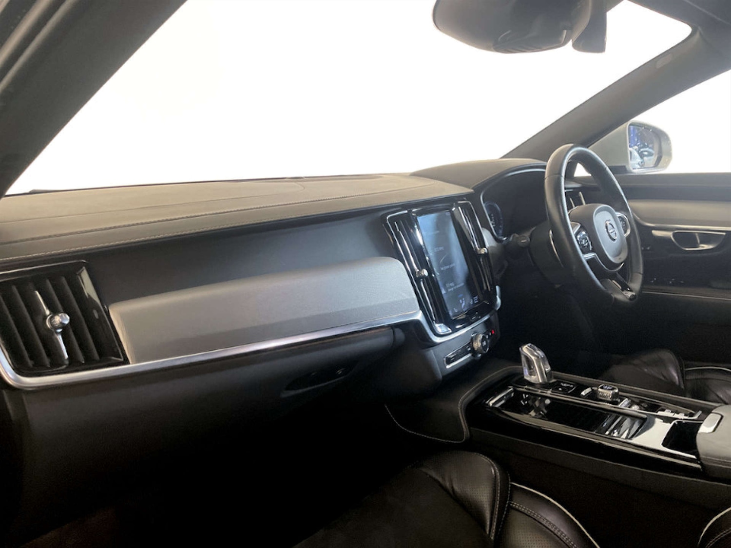 Used Volvo S90 2018 for sale - 77189547: Photo 12