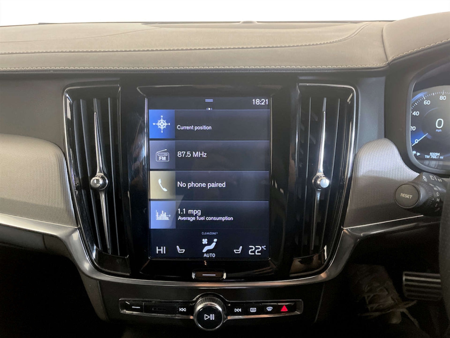 Used Volvo S90 2018 for sale - 77189547: Photo 21