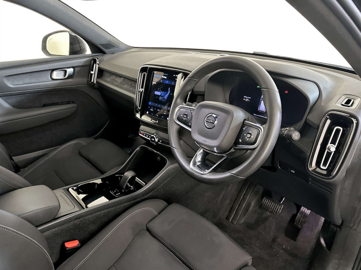 Used Volvo XC40 2022 for sale - 77288595: Photo 15