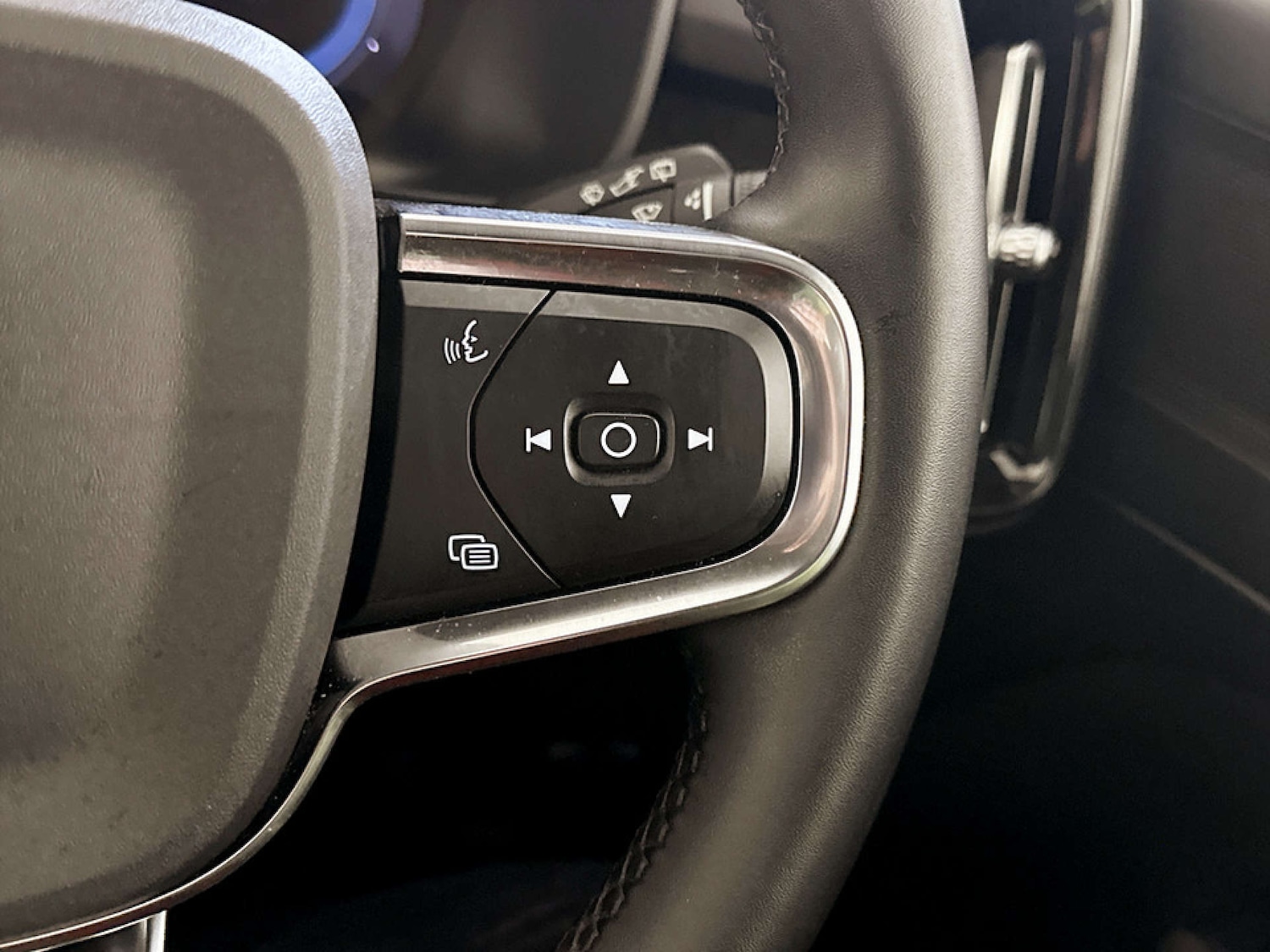 Used Volvo XC40 2022 for sale - 77288595: Photo 19