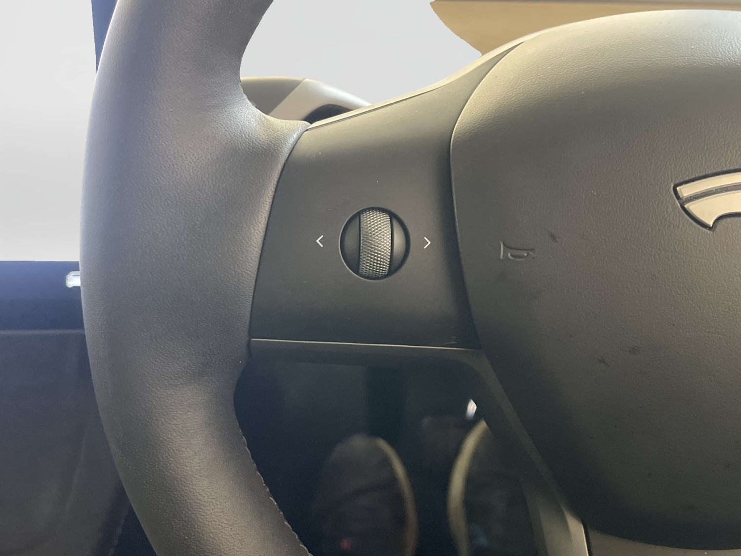 Used Tesla Model Y 2024 for sale - 77847564: Photo 18