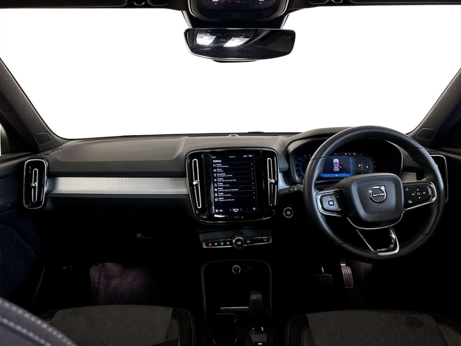 Used Volvo XC40 2022 for sale - 77502033: Photo 3