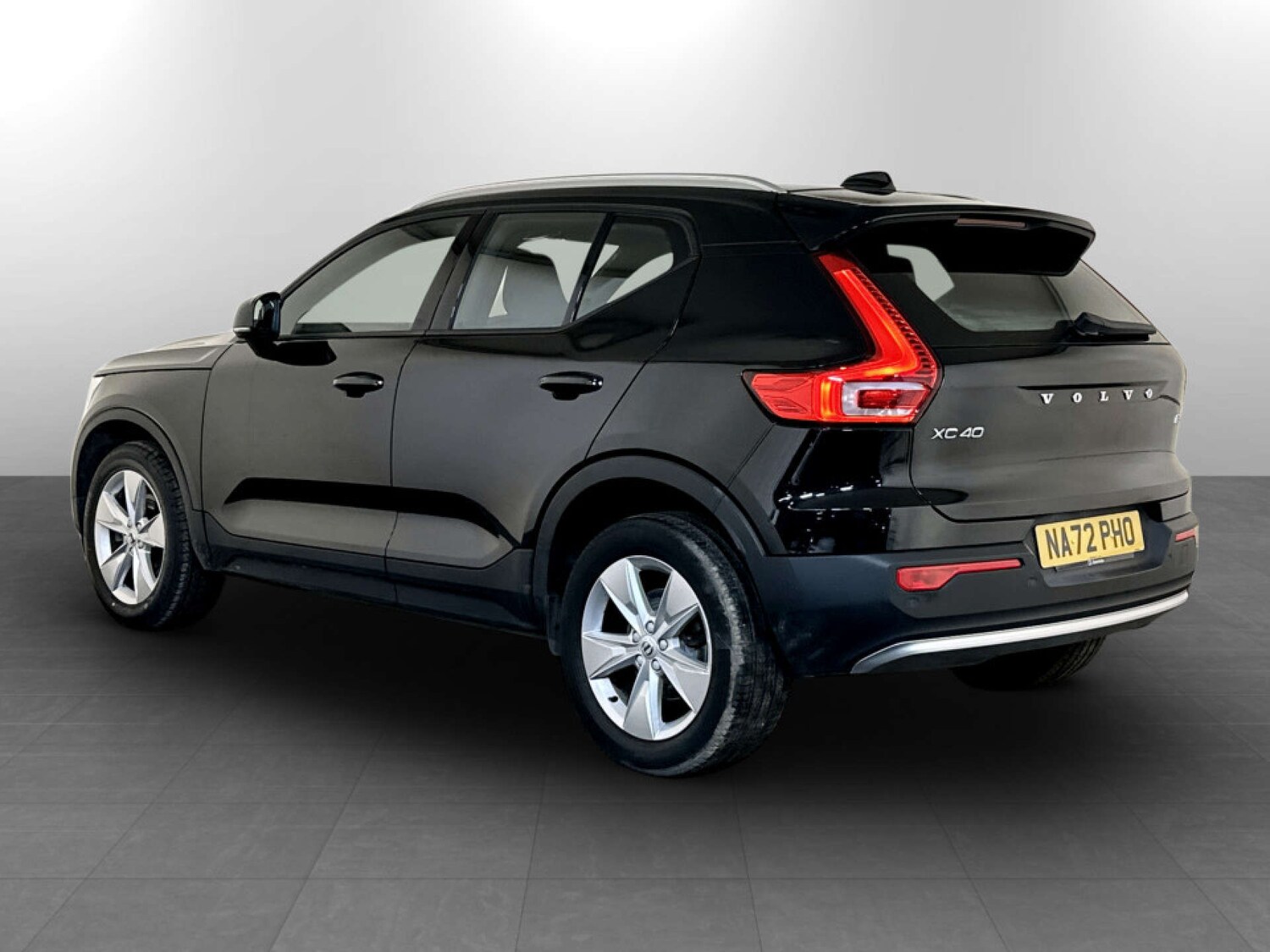 Used Volvo XC40 2022 for sale - 77502033: Photo 8