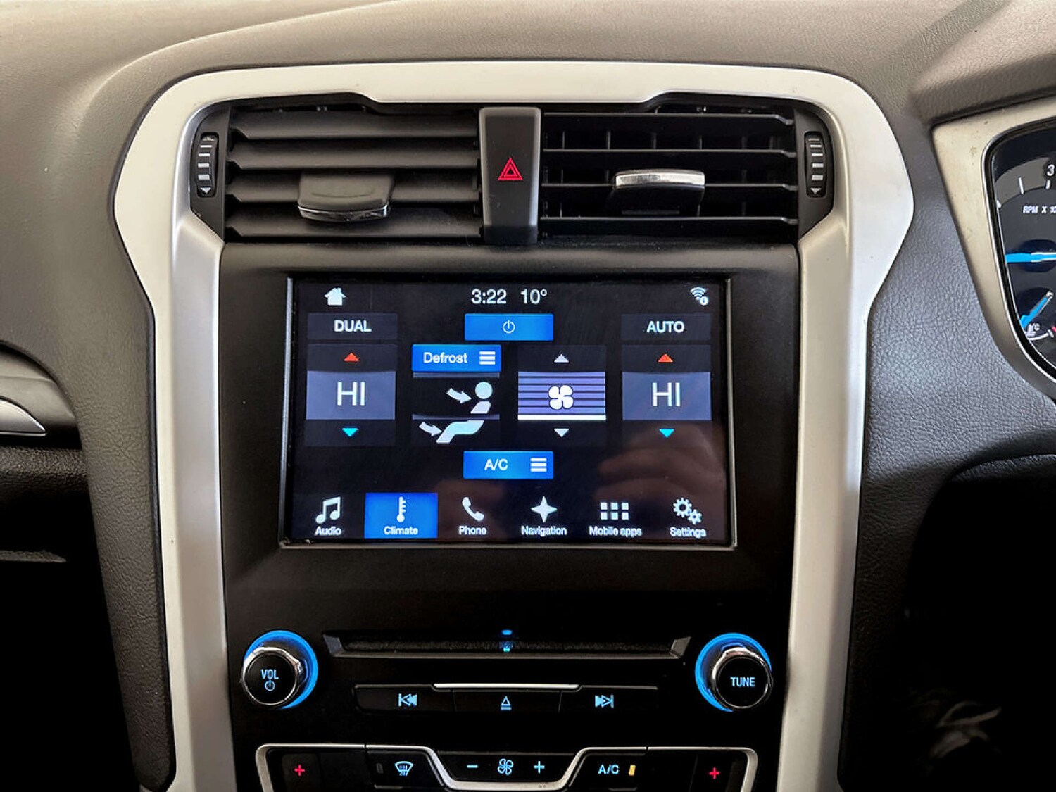 Used Ford Mondeo 2018 for sale - 77502052: Photo 25