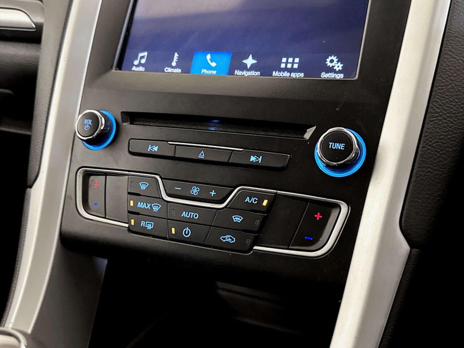 Used Ford Mondeo 2018 for sale - 77502052: Photo 26