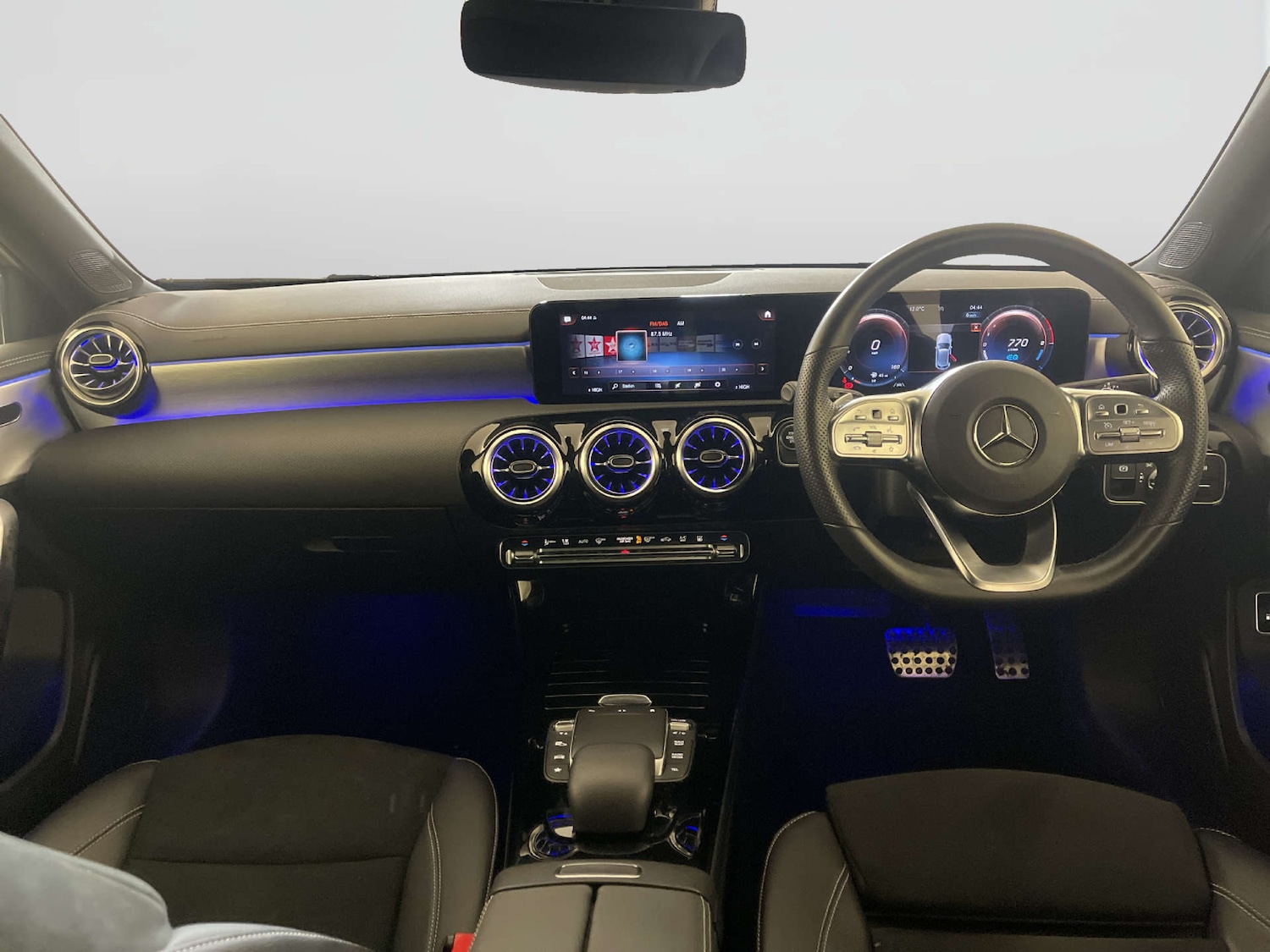 Used Mercedes-Benz A-Class 2021 for sale - 77905904: Photo 3