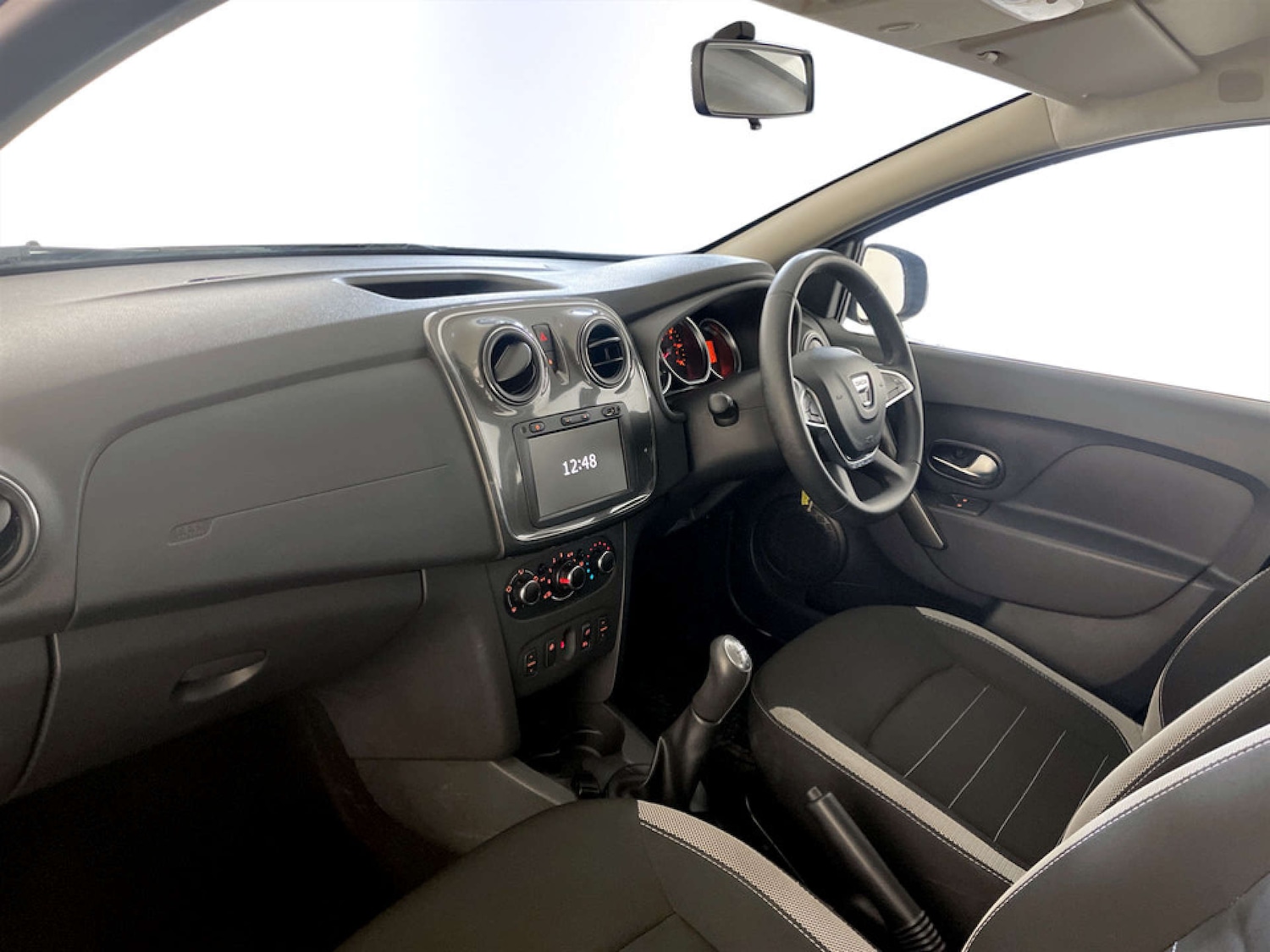 Used Dacia Sandero Stepway 2020 for sale - 77380728: Photo 12