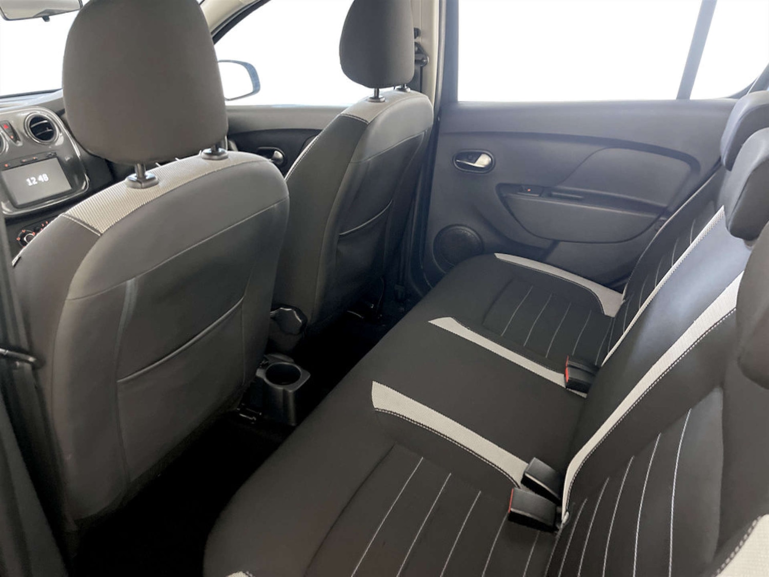 Used Dacia Sandero Stepway 2020 for sale - 77380728: Photo 14