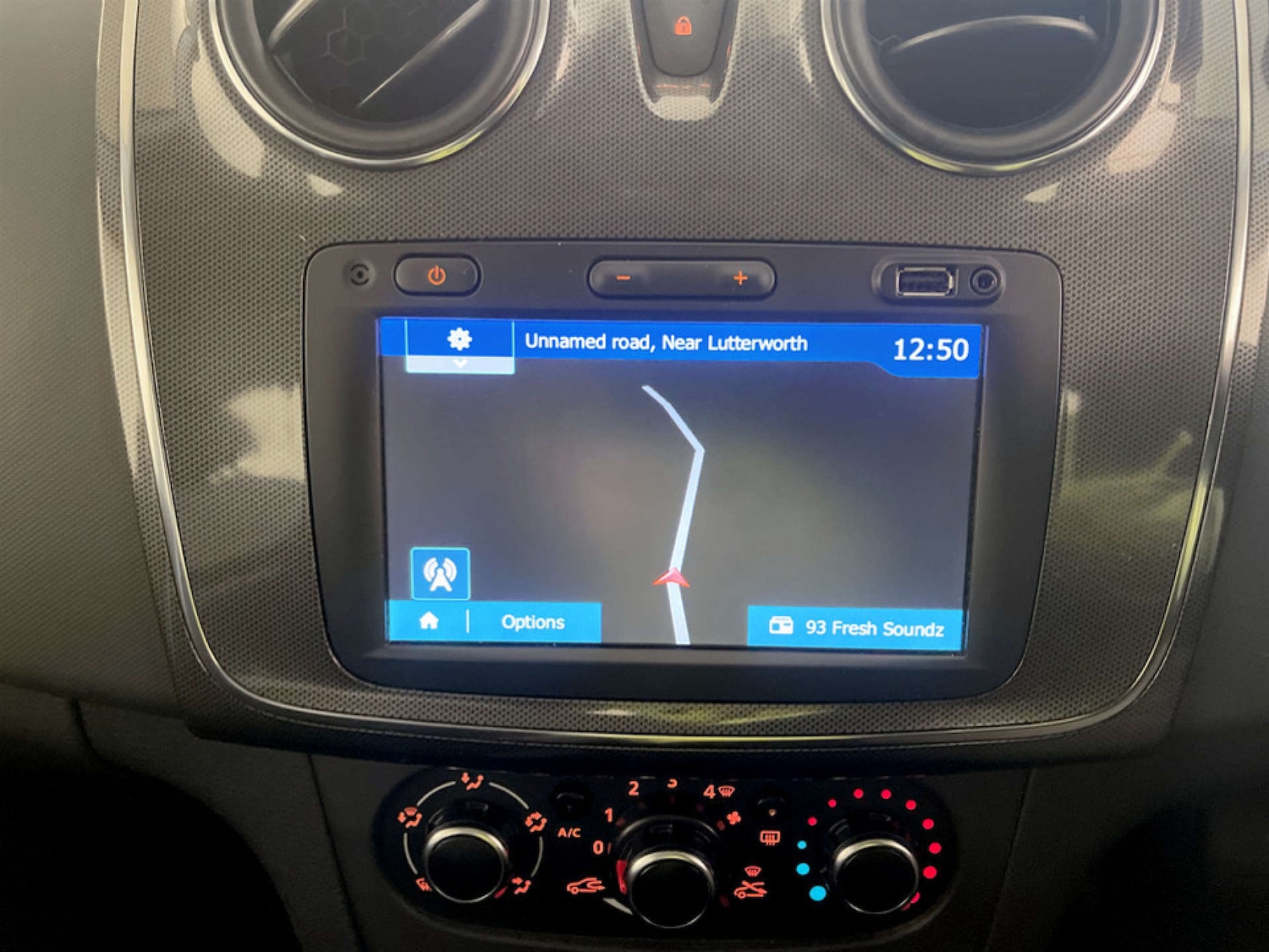 Used Dacia Sandero Stepway 2020 for sale - 77380728: Photo 20