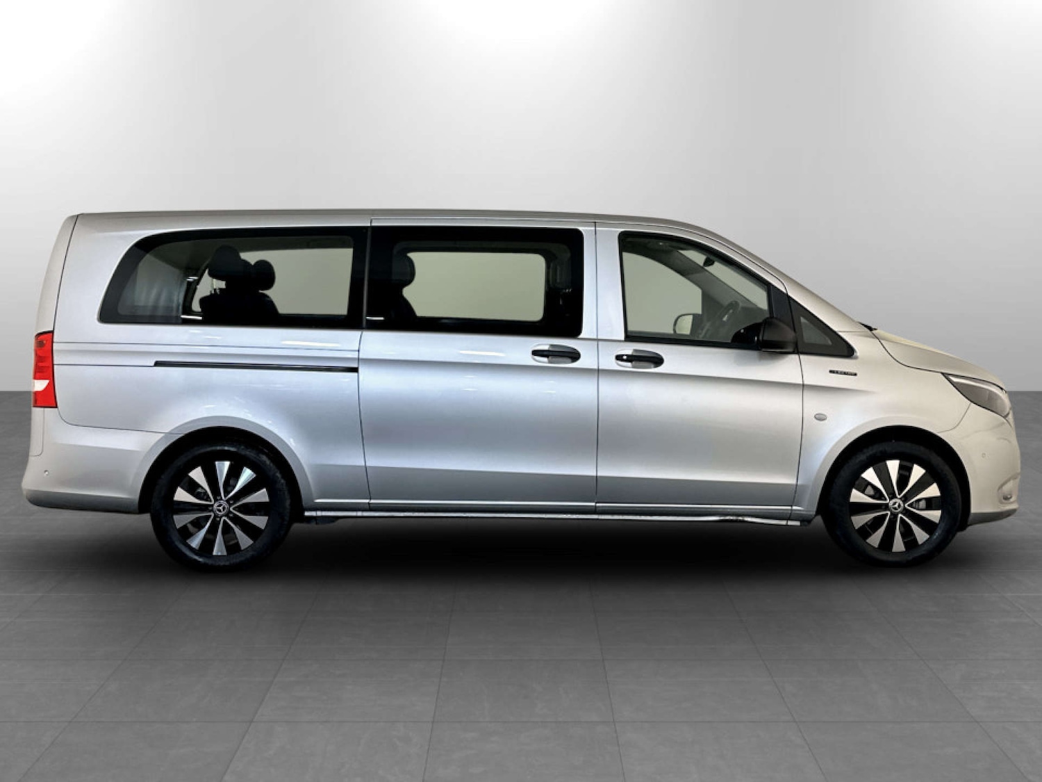 Used Mercedes-Benz Vito 2023 for sale - 77353599: Photo 10