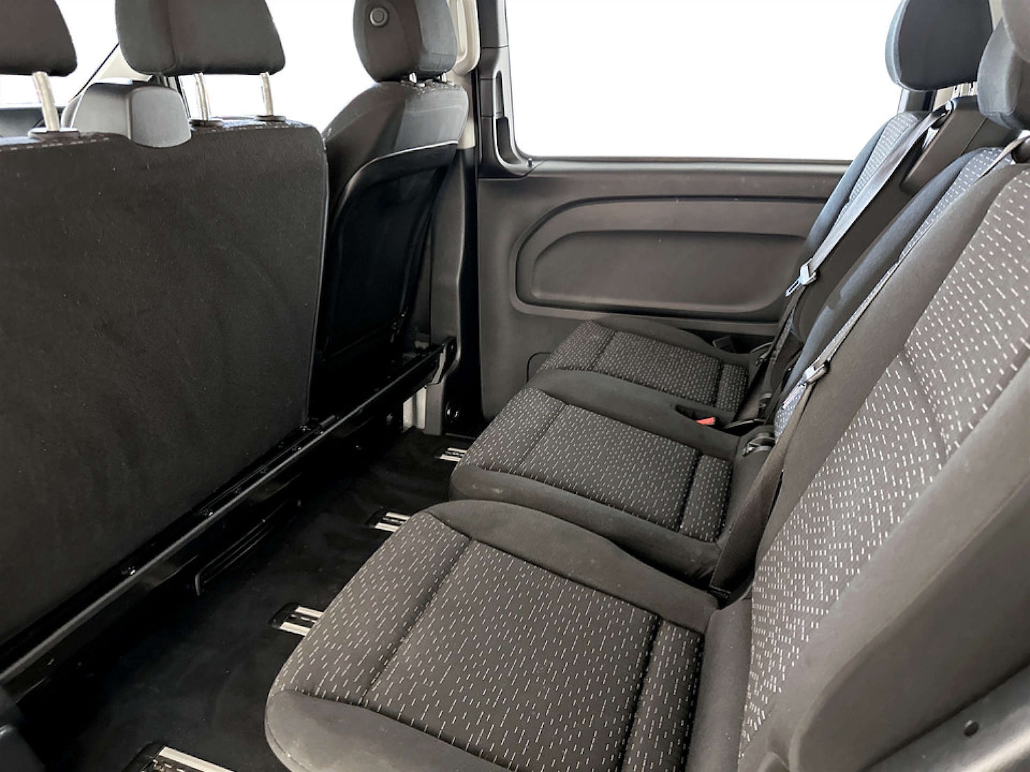 Used Mercedes-Benz Vito 2023 for sale - 77353599: Photo 13