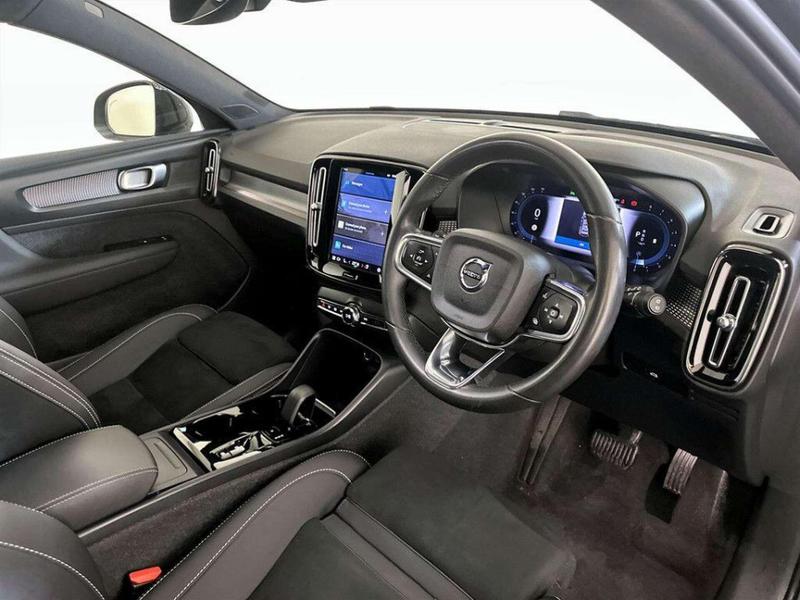 Used Volvo XC40 2023 for sale - 76202206: Photo 15