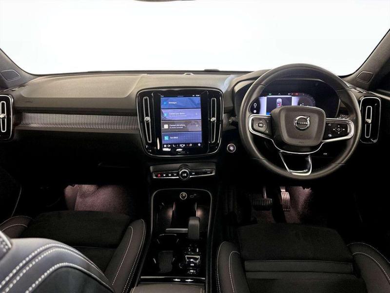 Used Volvo XC40 2023 for sale - 76202206: Photo 3