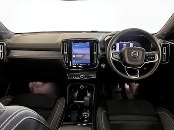Used Volvo XC40 2023 for sale - 76202206: Photo 3
