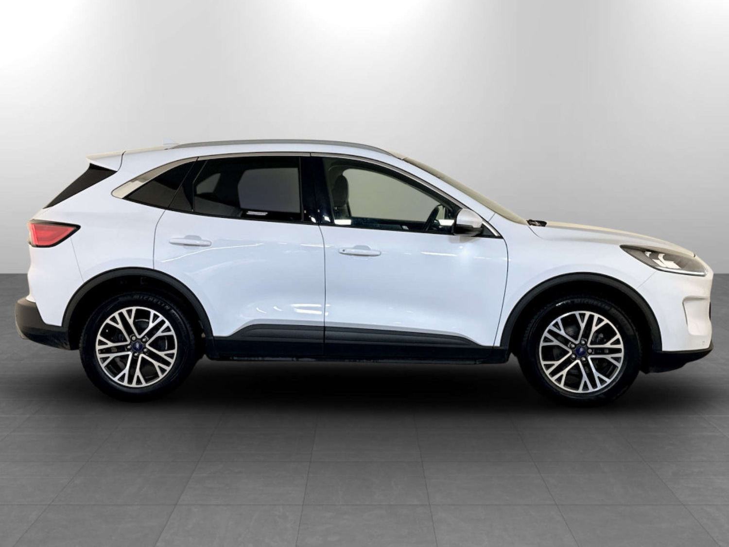 Used Ford Kuga 2021 for sale - 77184975: Photo 11