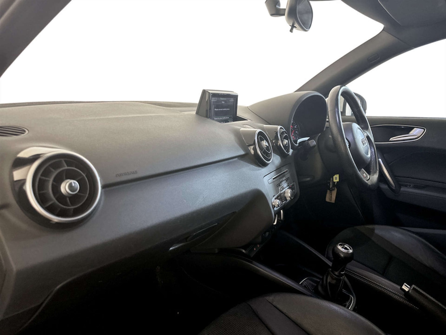 Used Audi A1 2016 for sale - 77643213: Photo 12