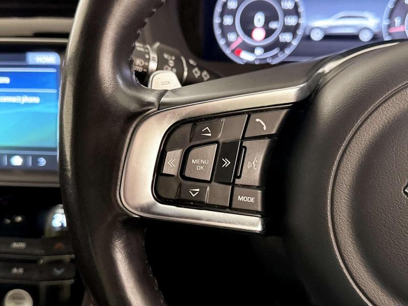 Used Jaguar F-Pace 2020 for sale - 76919949: Photo 18