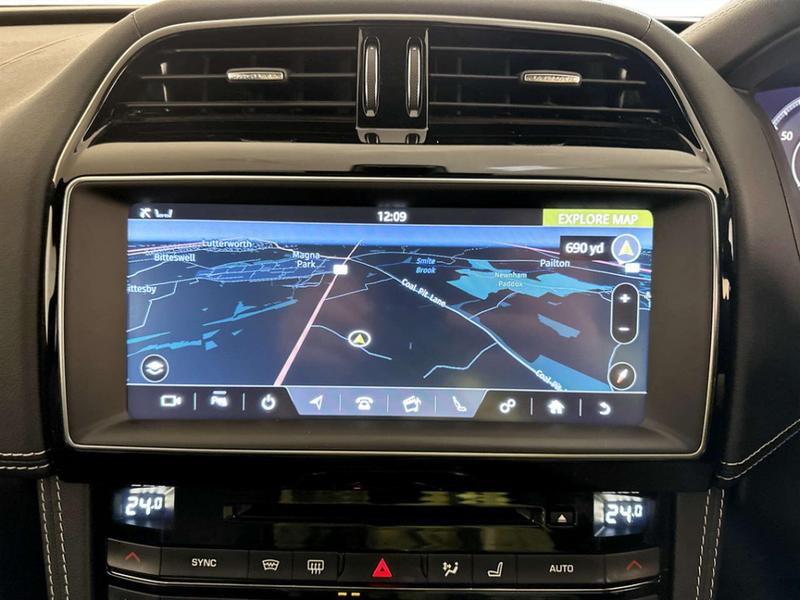 Used Jaguar F-Pace 2020 for sale - 76919949: Photo 22