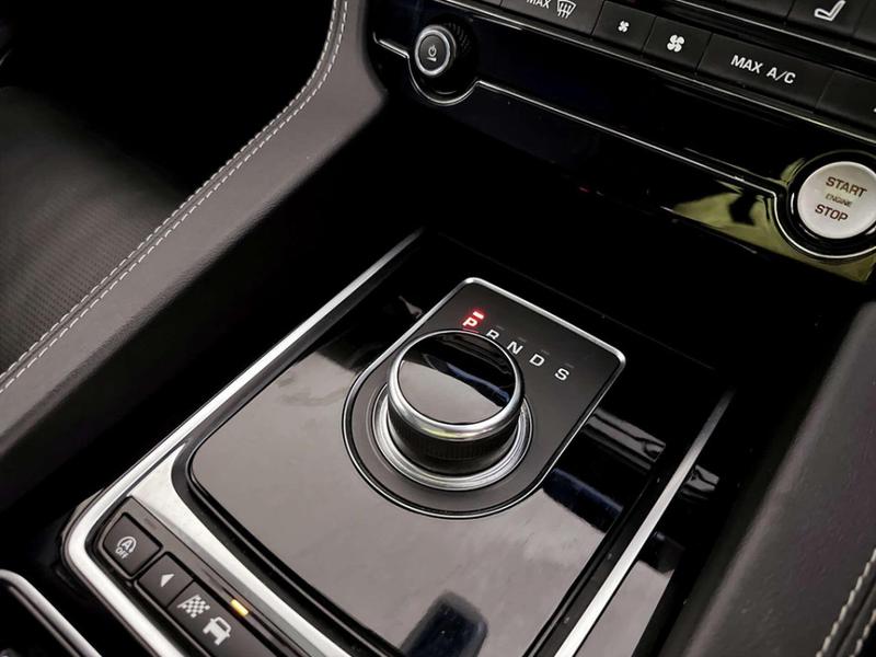 Used Jaguar F-Pace 2020 for sale - 76919949: Photo 27