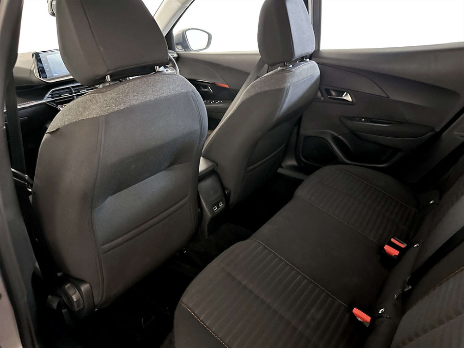 Used Peugeot 2008 2021 for sale - 77643226: Photo 15