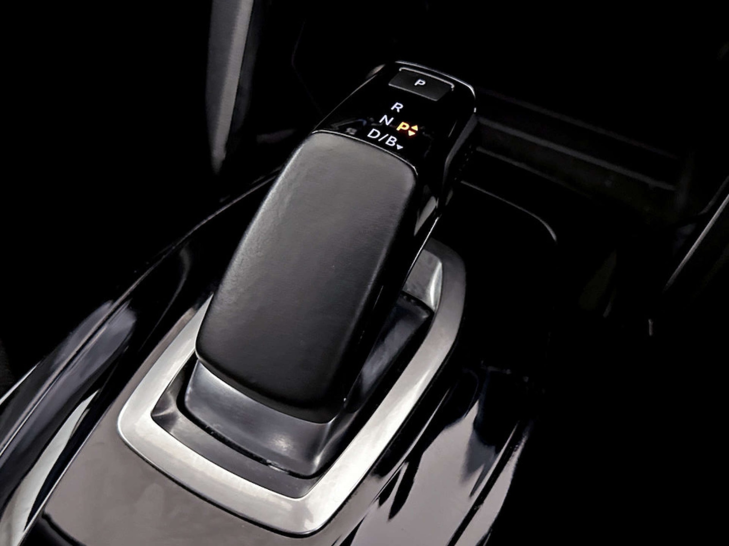 Used Peugeot 2008 2021 for sale - 77643226: Photo 27