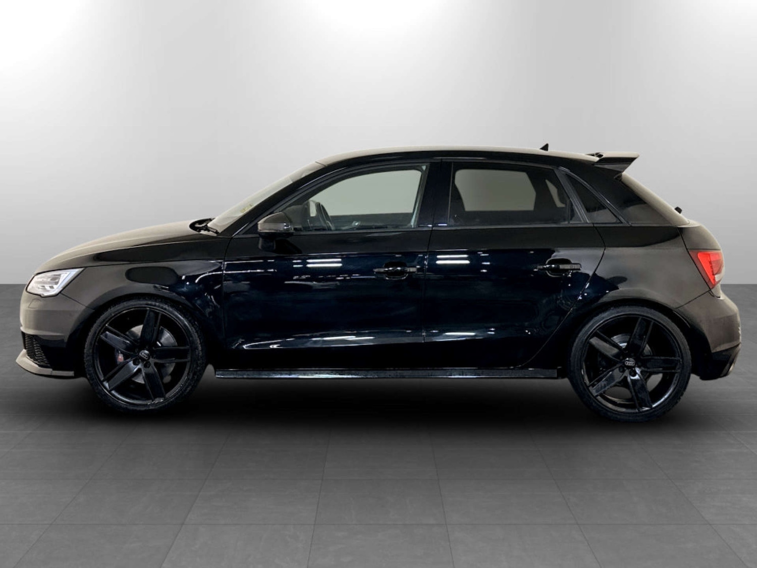 Used Audi A1 2018 for sale - 77276662: Photo 7