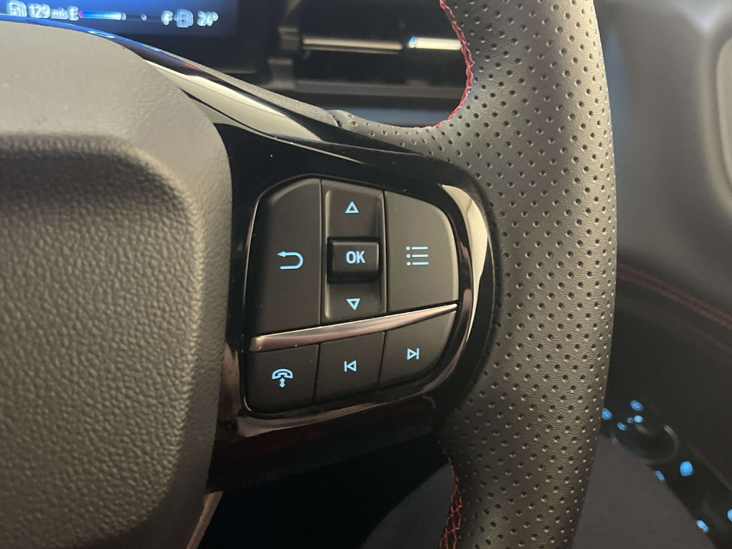 Used Ford Puma 2024 for sale - 78190077: Photo 19