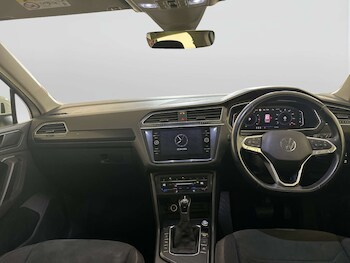 Used Volkswagen Tiguan 2020 for sale - 78392626: Photo