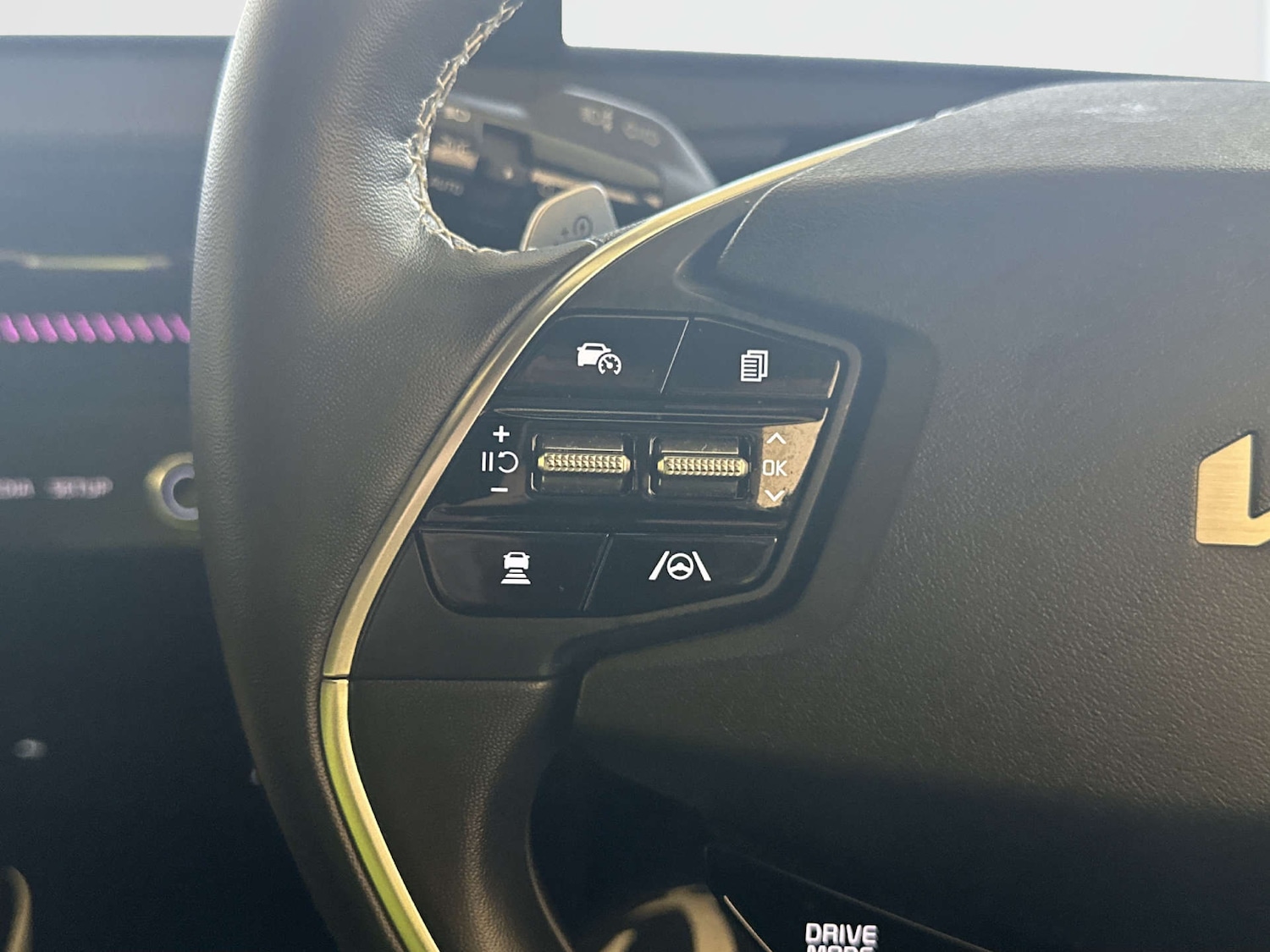 Used Kia EV6 2023 for sale - 77850670: Photo 18