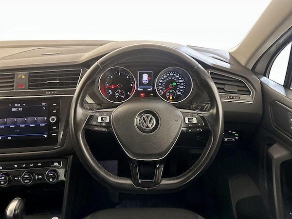 Used Volkswagen Tiguan 2019 for sale - 76168316: Photo 16