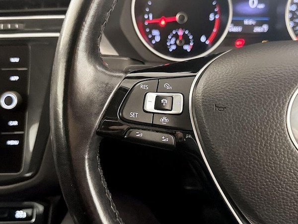 Used Volkswagen Tiguan 2019 for sale - 76168316: Photo 17