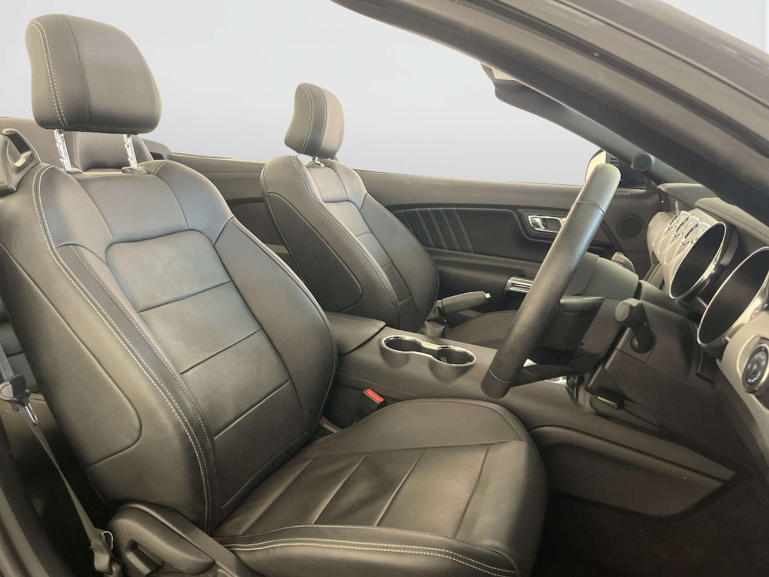 Used Ford Mustang 2016 for sale - 77967941: Photo 13