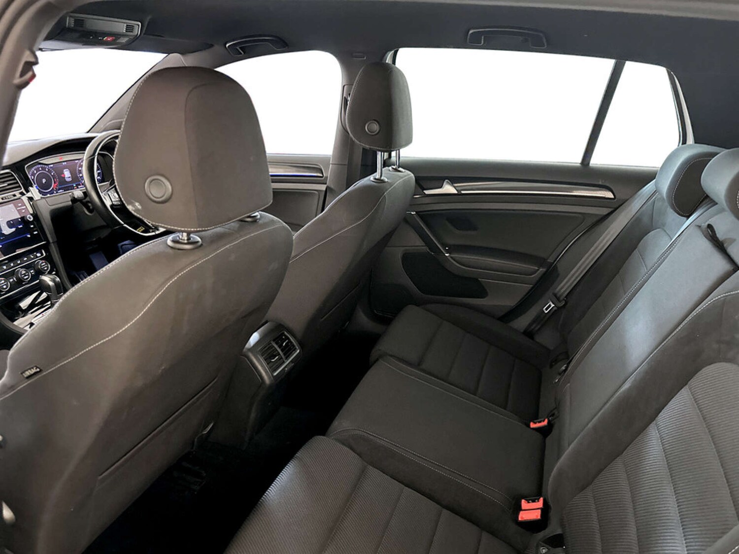 Used Volkswagen Golf 2019 for sale - 77368274: Photo 14