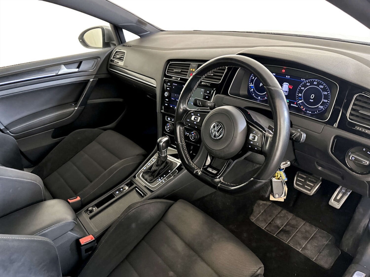 Used Volkswagen Golf 2019 for sale - 77368274: Photo 15