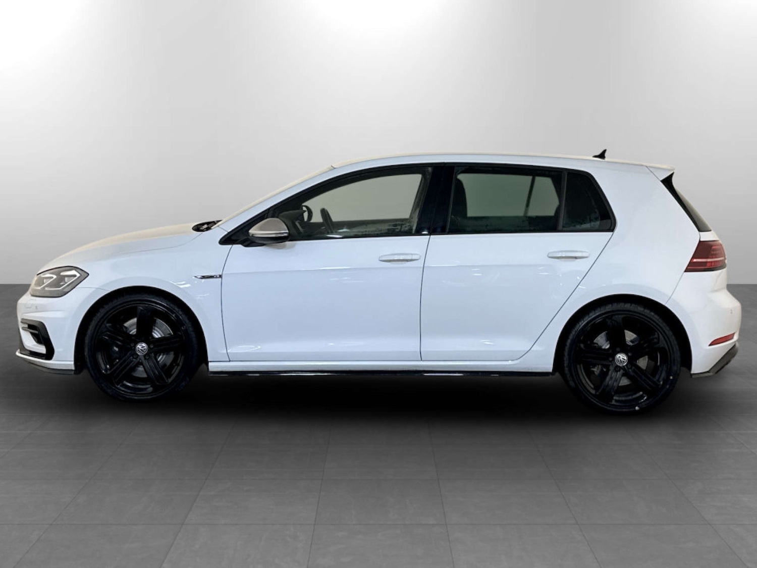 Used Volkswagen Golf 2019 for sale - 77368274: Photo 7