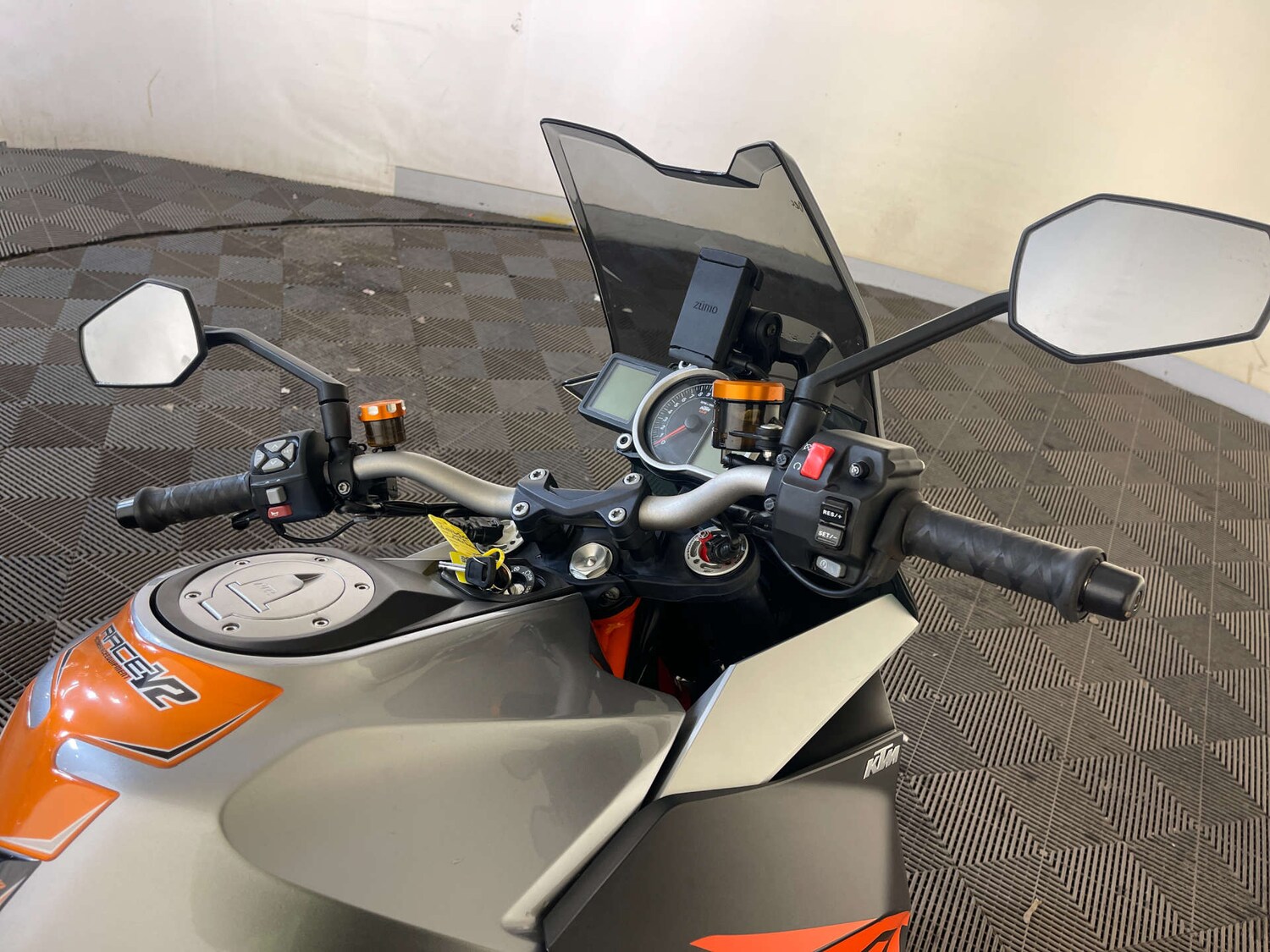 KTM 1290 Super Duke GT