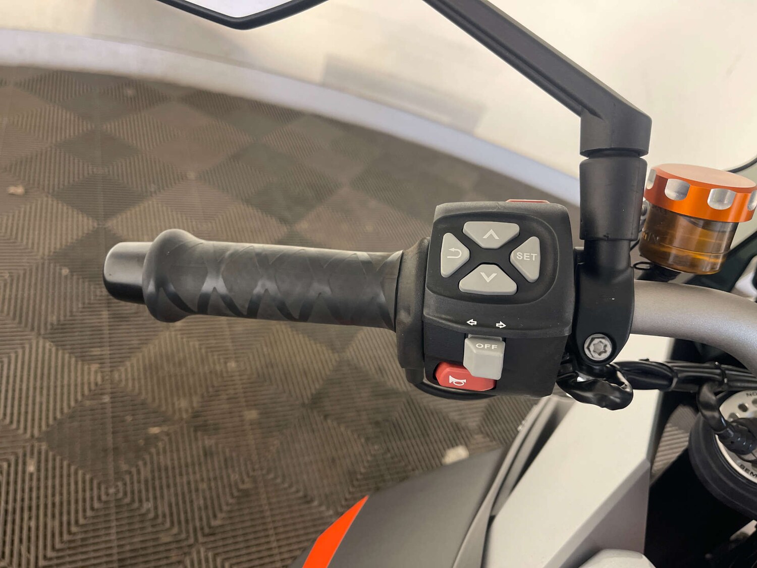 KTM 1290 Super Duke GT