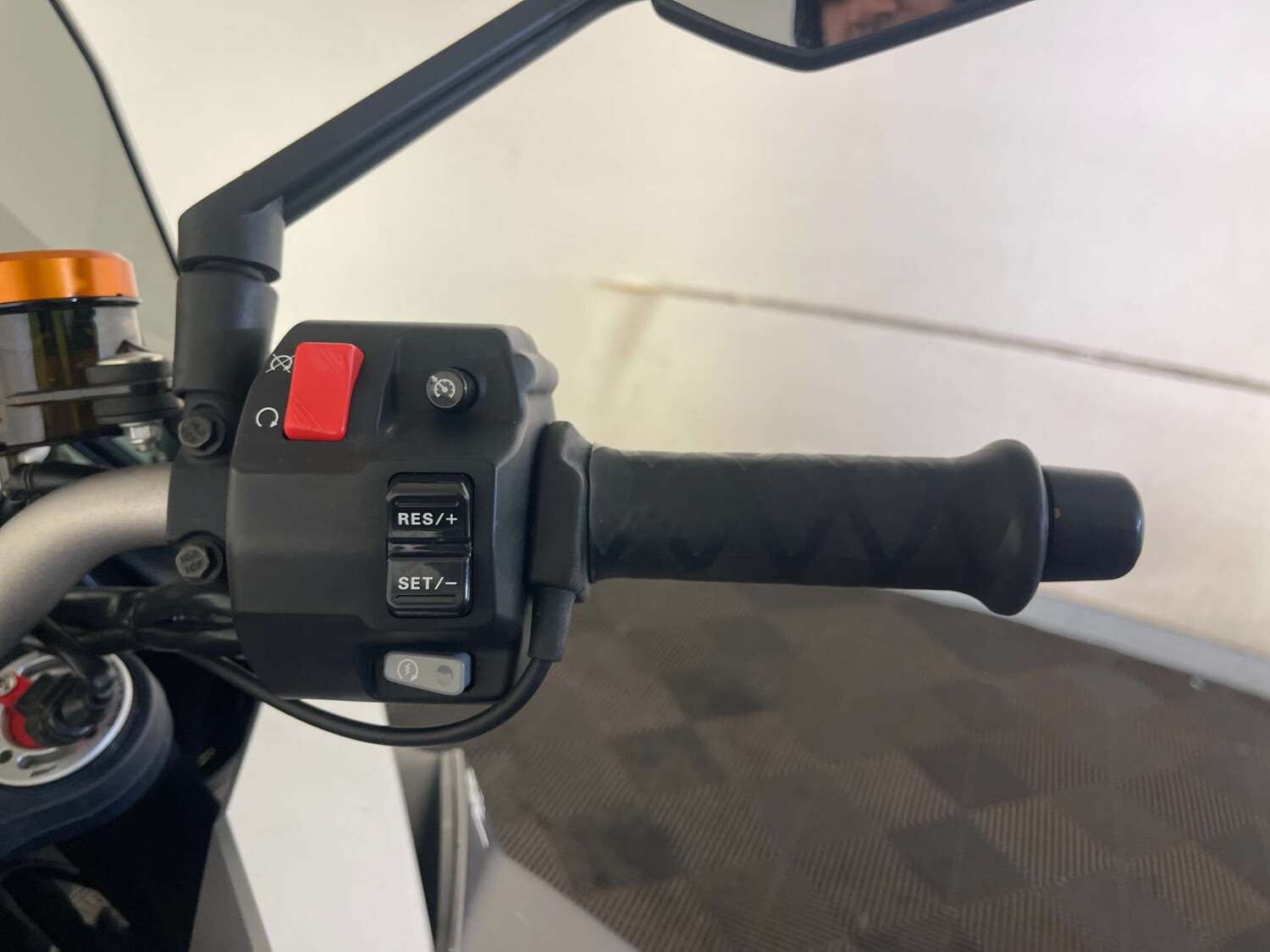 KTM 1290 Super Duke GT