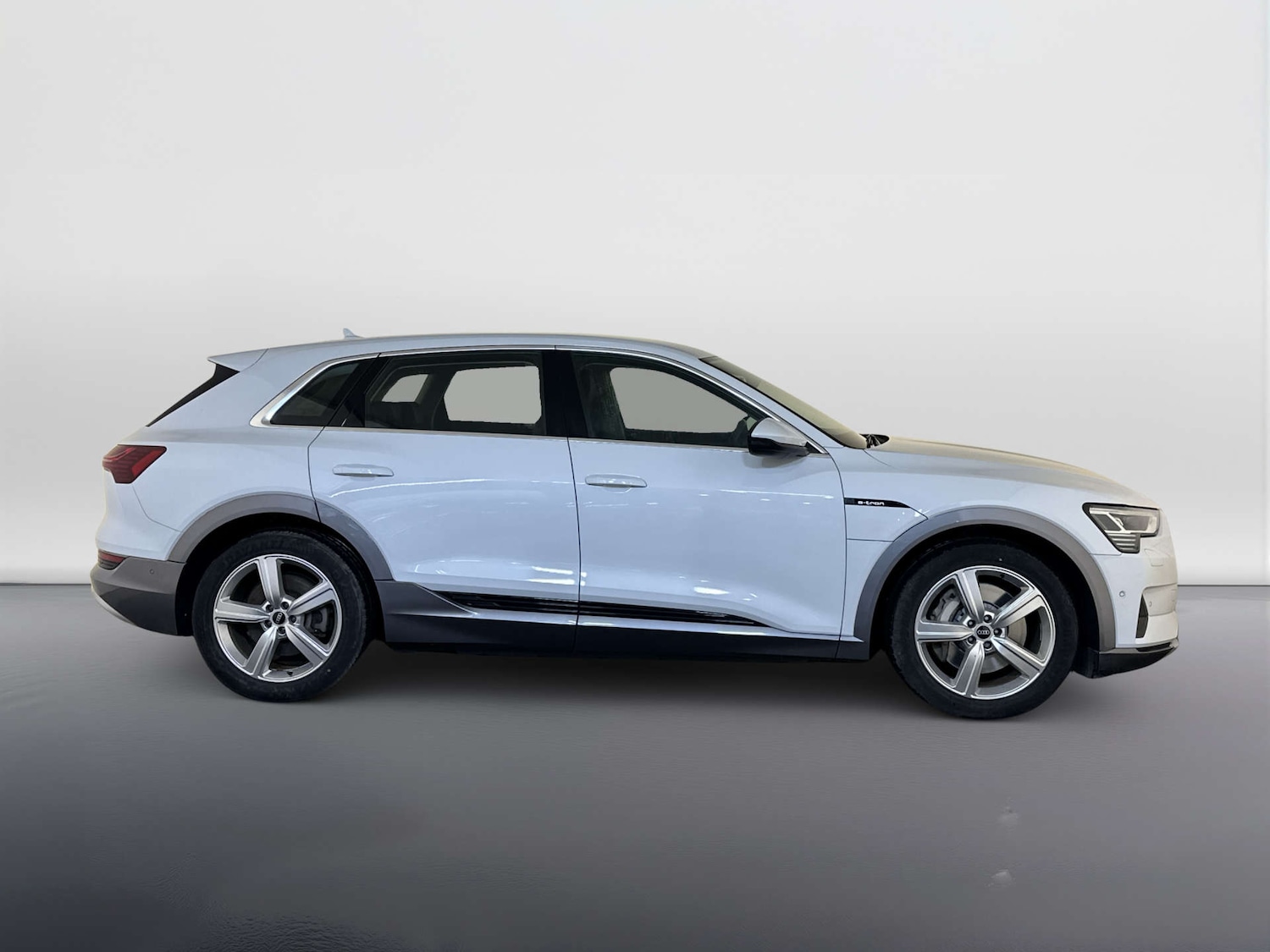 Used Audi e-tron 2021 for sale - 77877259: Photo 10